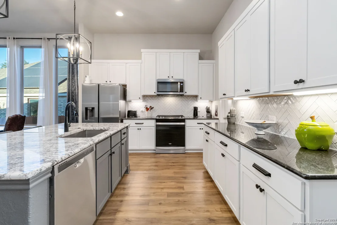 Photo of 1030 Cadogan Squire