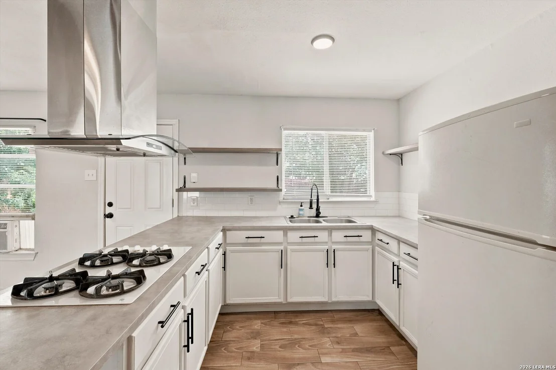 Photo of 4359 WILD OAK DR