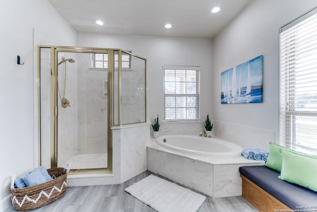 Photo of 108 Valley Knoll