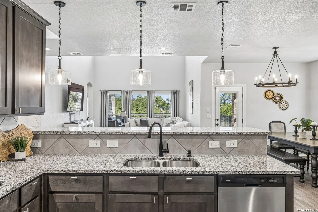 Photo of 3586 KING TERRACE