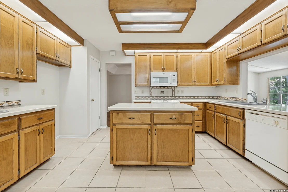 Photo of 13706 Oak Pebble