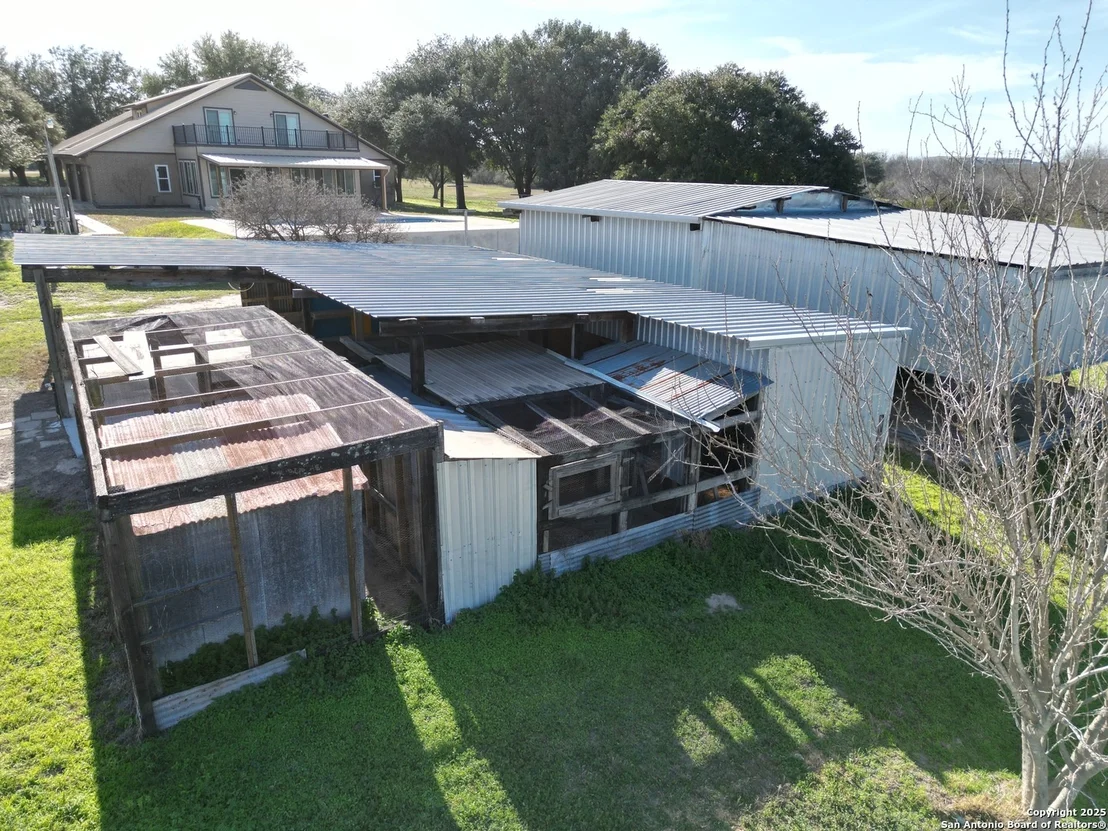 Photo of 100 County Road 305