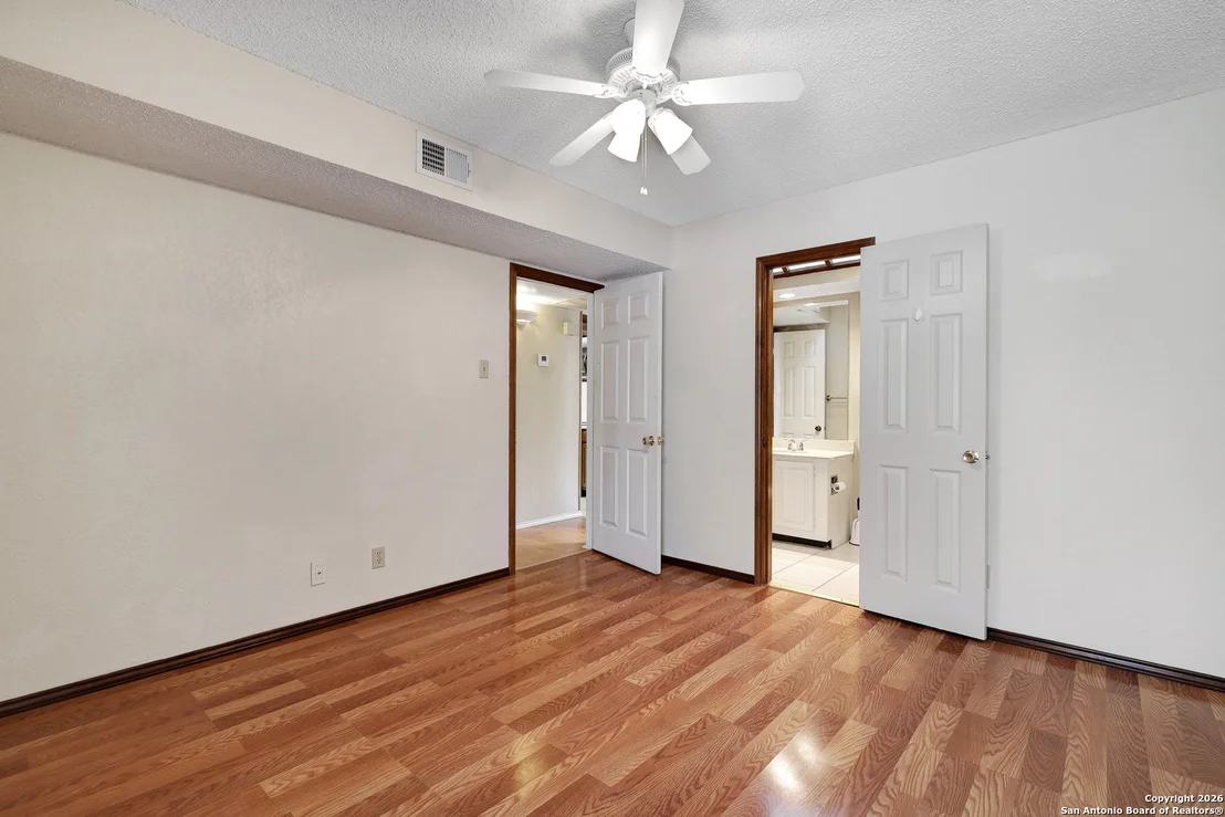 Photo of Unit 224 at 8633 Datapoint
