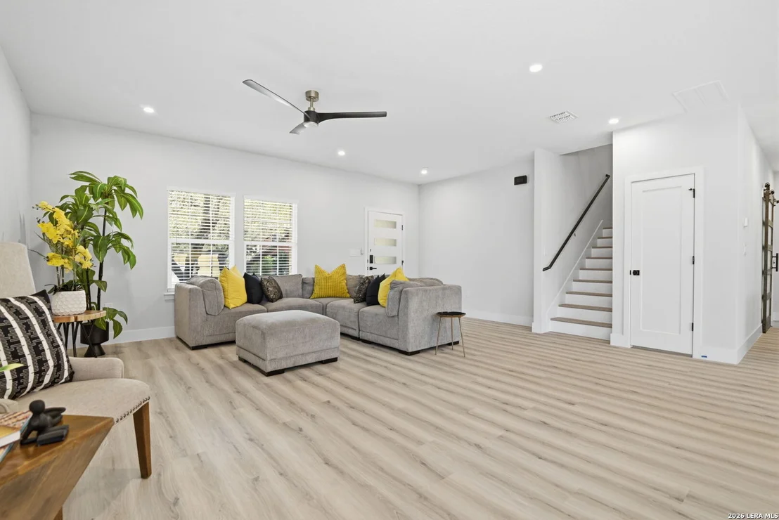 Photo of 1210 Lynx Bend