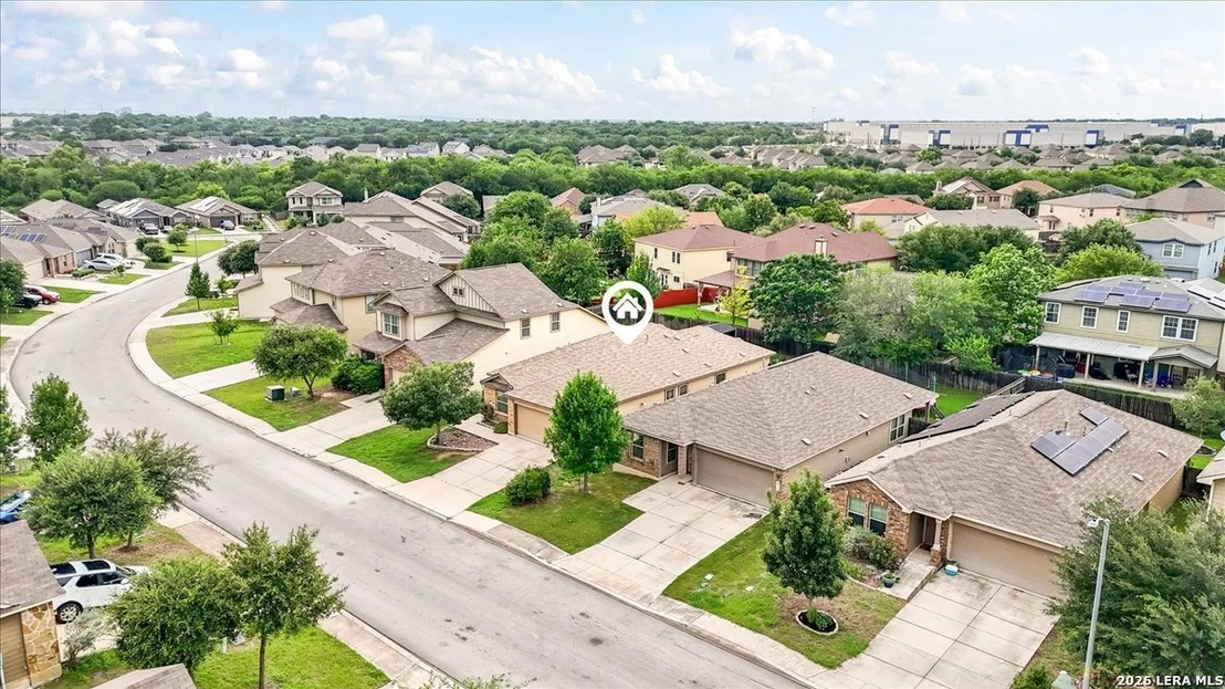 Photo of 5911 Bridle Bend