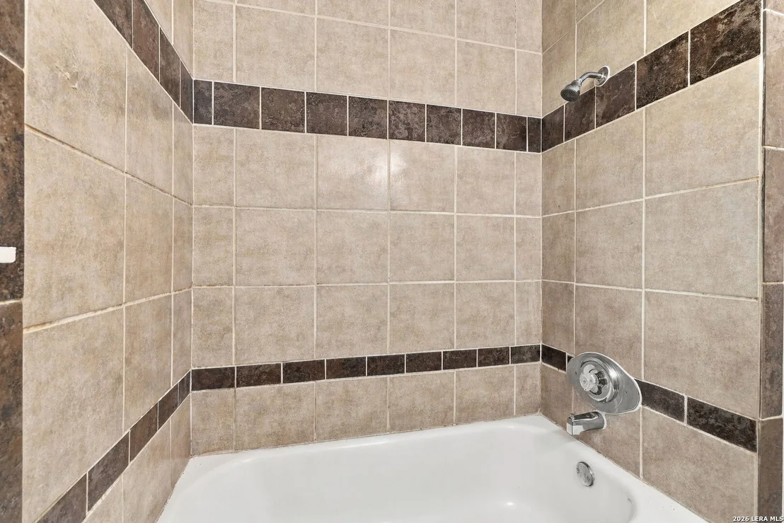 Photo of 358 TIMBERLANE DR