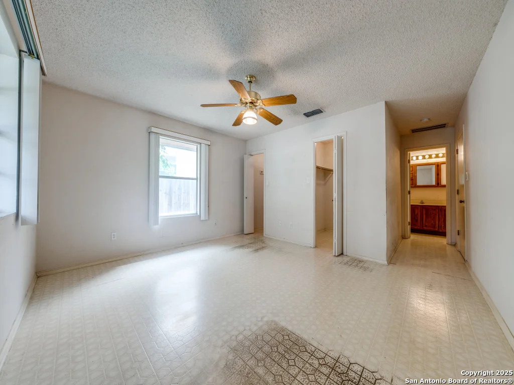 Photo of 8434 Timber Loche