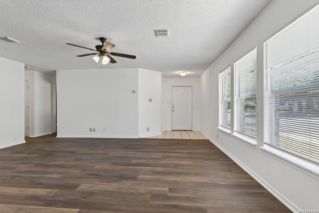 Photo of 13142 Woller Path