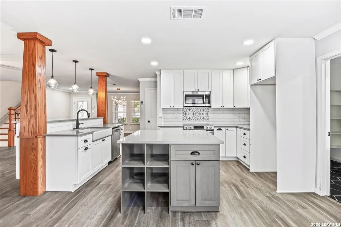 Photo of 8502 Park Olympia