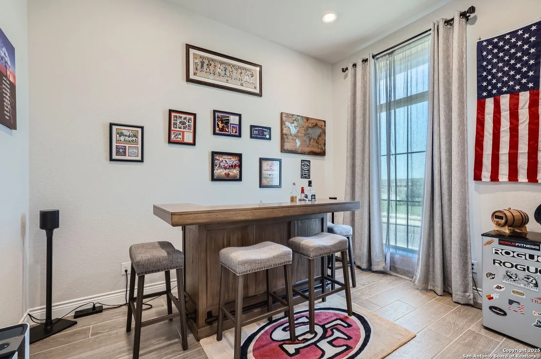 Photo of 4995 Winkler Trail