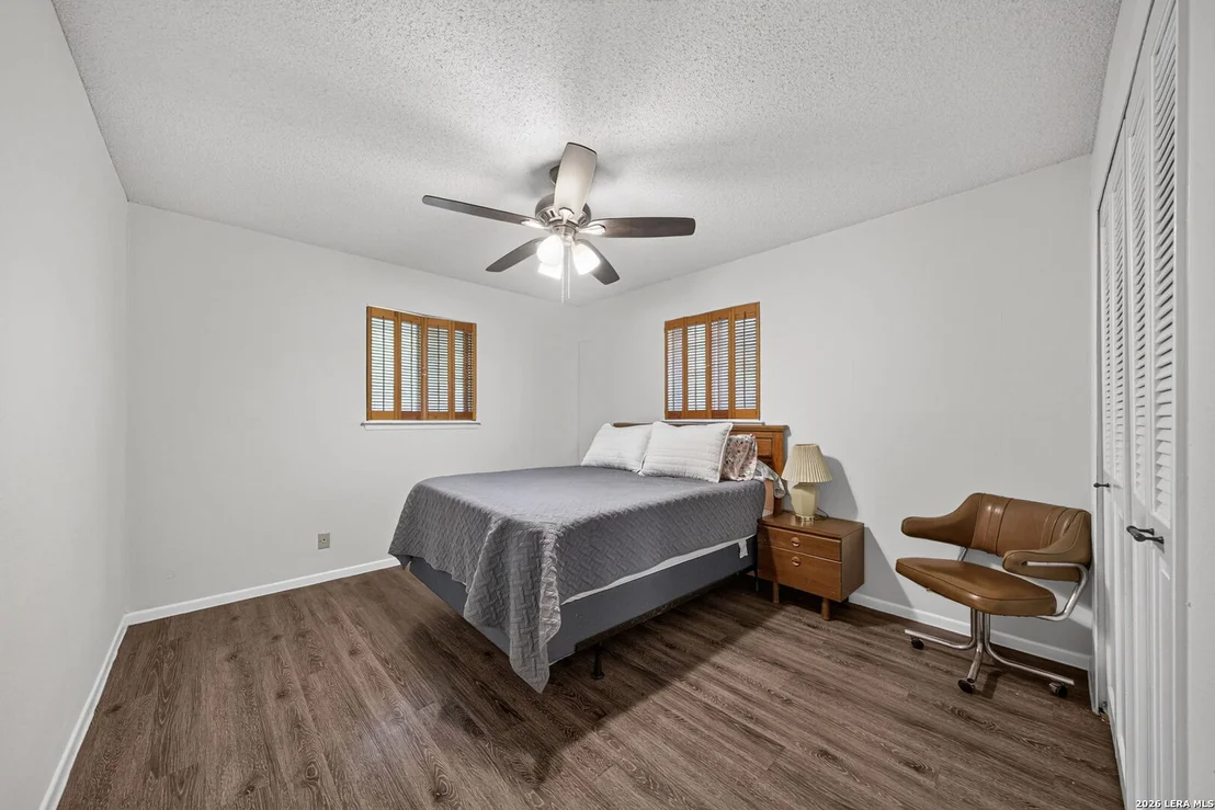 Photo of 7131 FOREST BRK