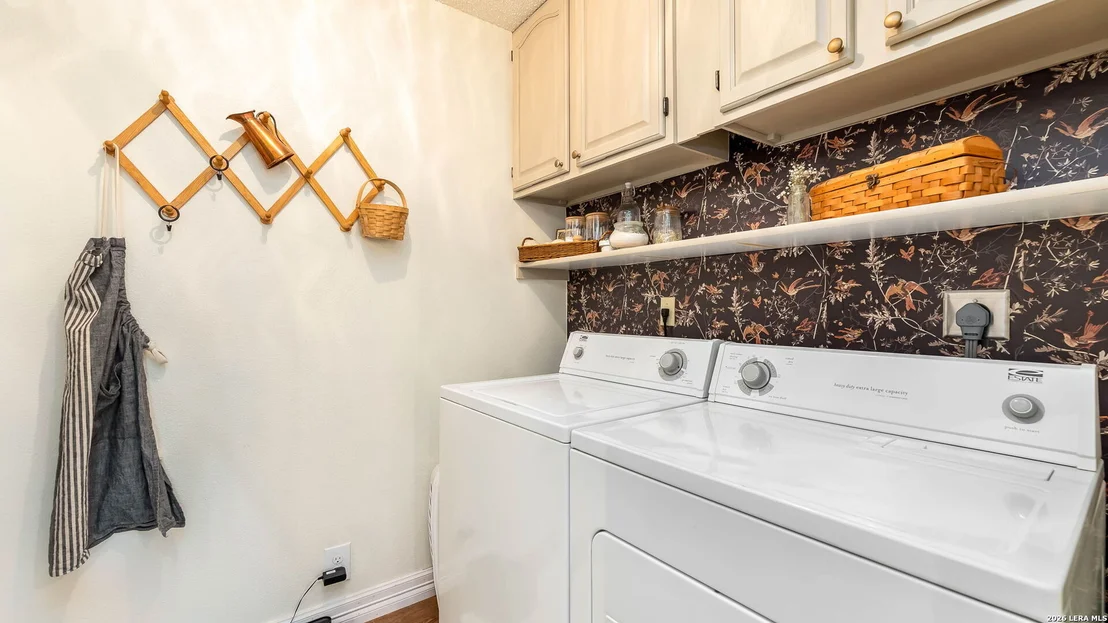 Photo of 2849 Lotus Park