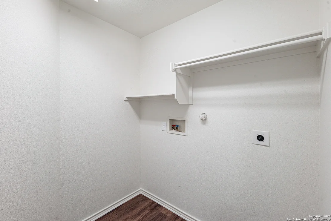 Photo of 5120 STORM KING