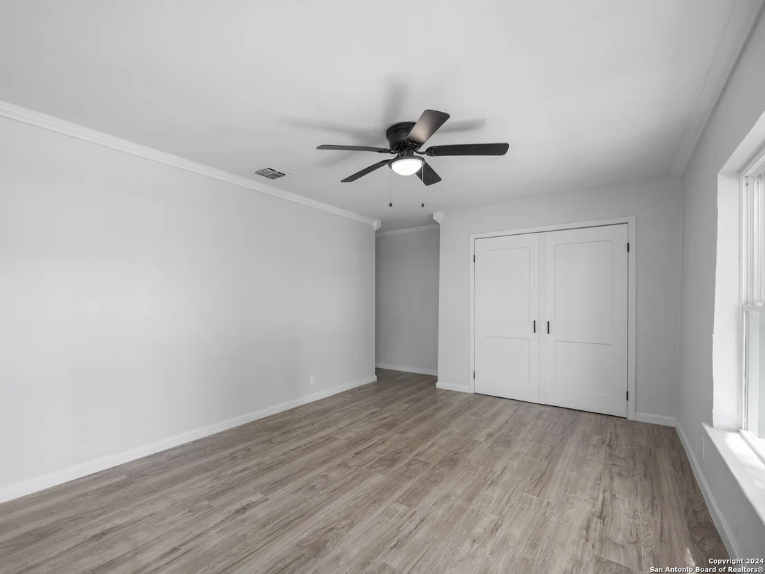 Photo of 7707 clear ridge