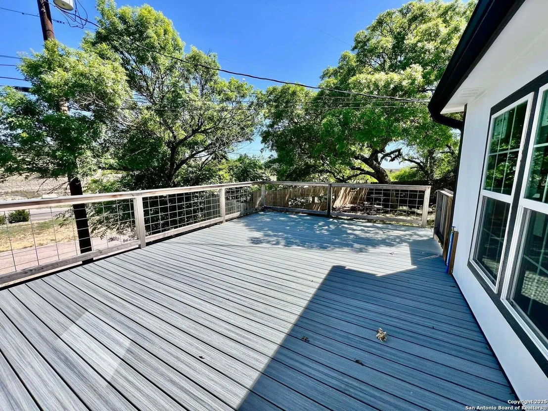 Photo of 147 Silver Creek