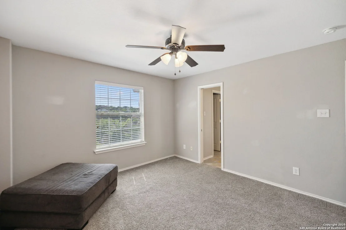 Photo of 1026 Tumbling Oaks