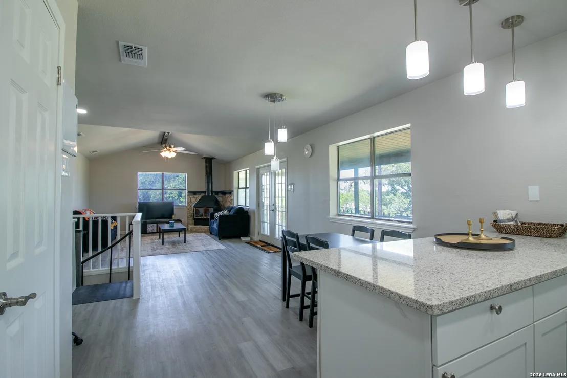 Photo of 582 Orbit Dr