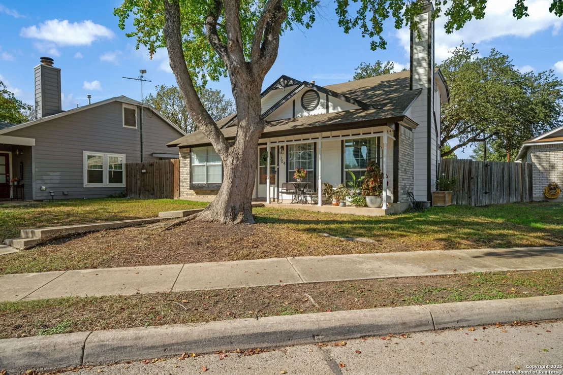 Photo of 764 Garden Meadow
