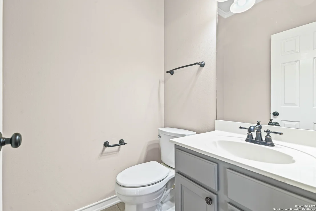 Photo of 1323 Brook Bluff