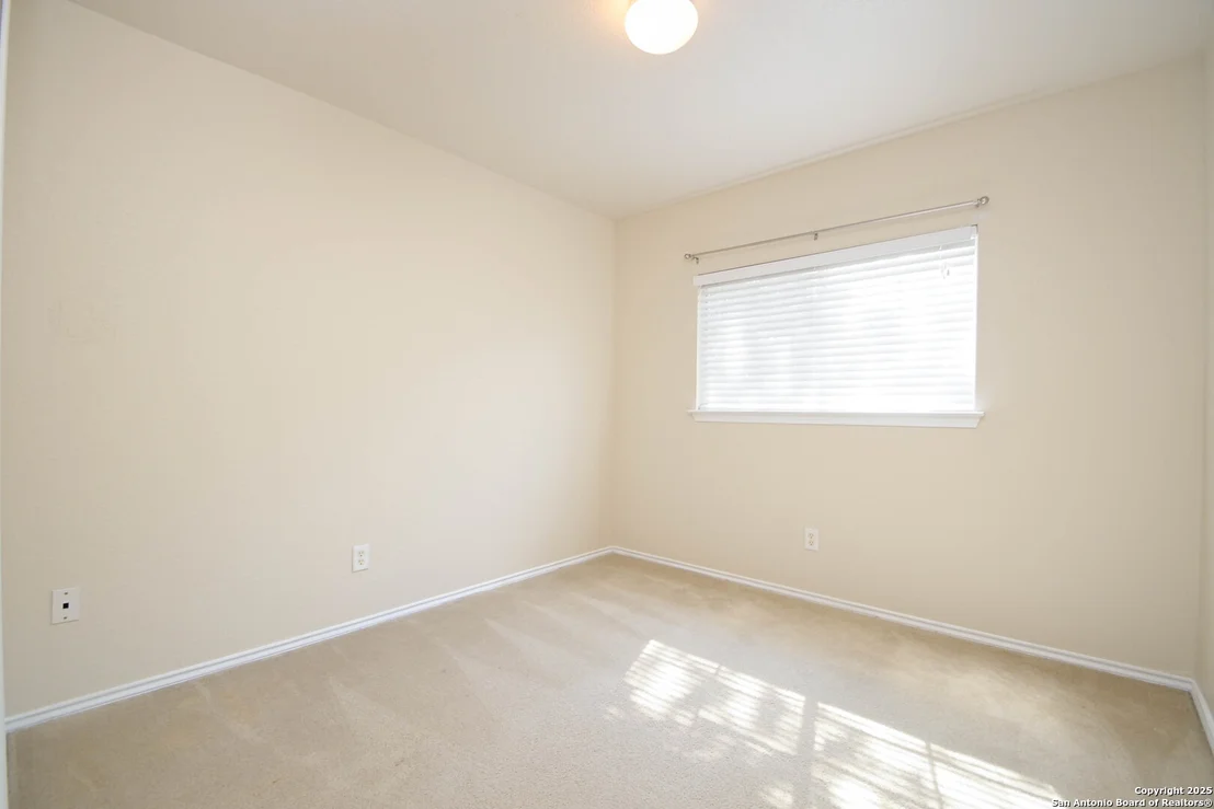 Photo of 6010 Ironmill Creek