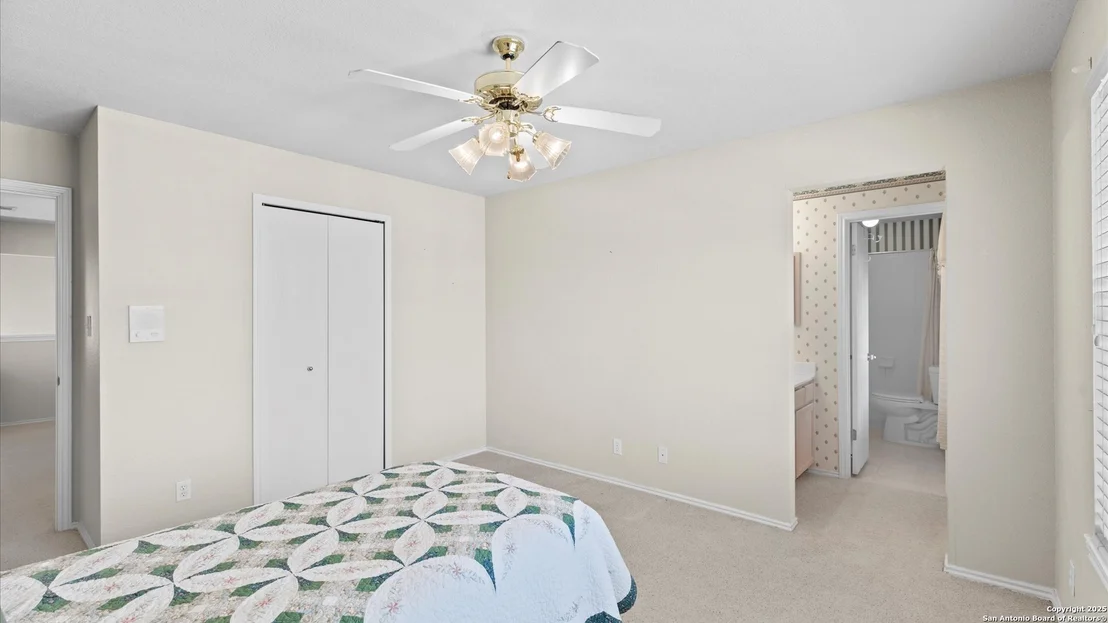 Photo of 4664 Summit Hill Dr