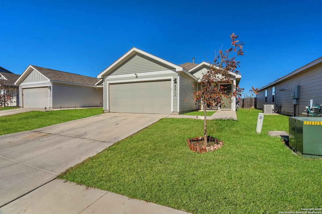 Photo of 4211 VOLCANO WAY