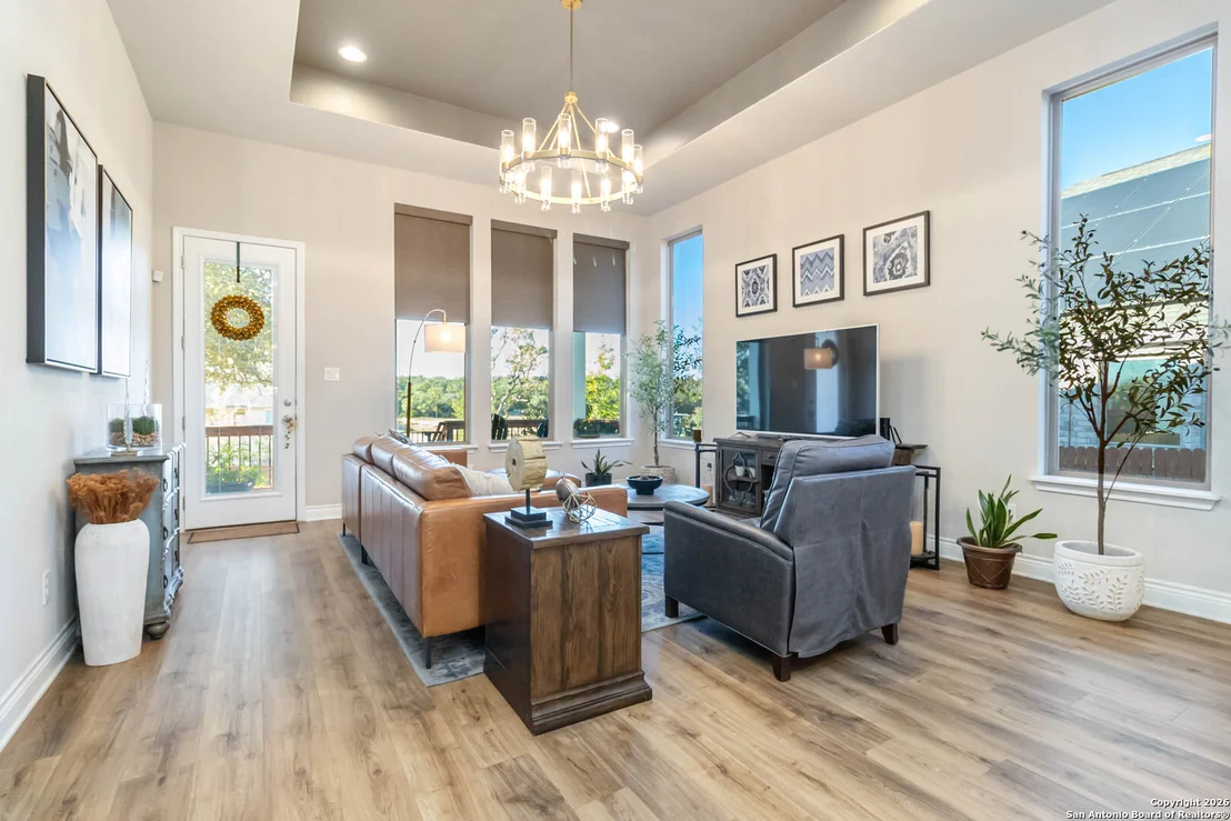 Photo of 1030 Cadogan Squire