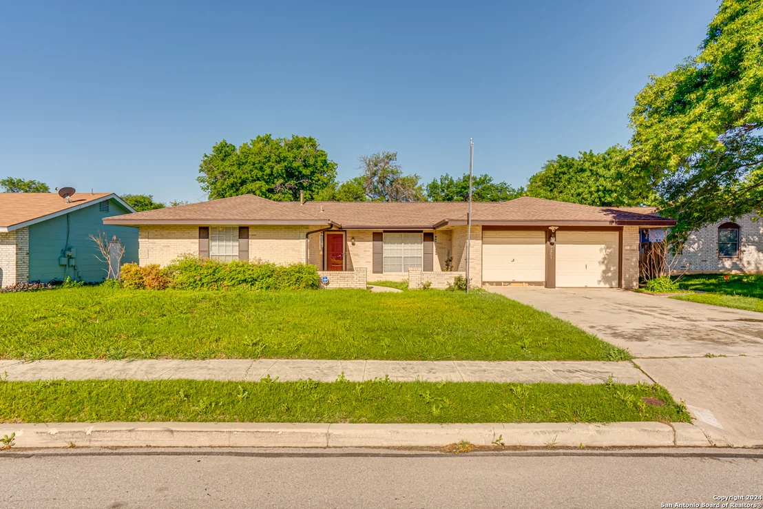 Photo of 7207 CASTLE GATE