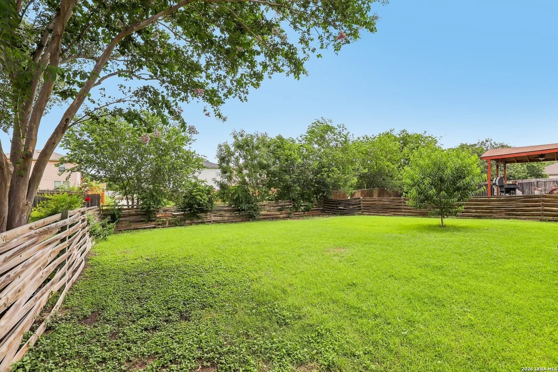Photo of 6711 BEECH TRAIL DR