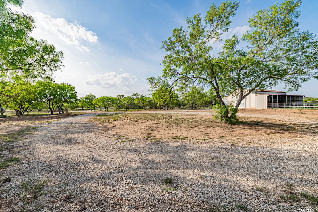 Photo of 819 County Road 356