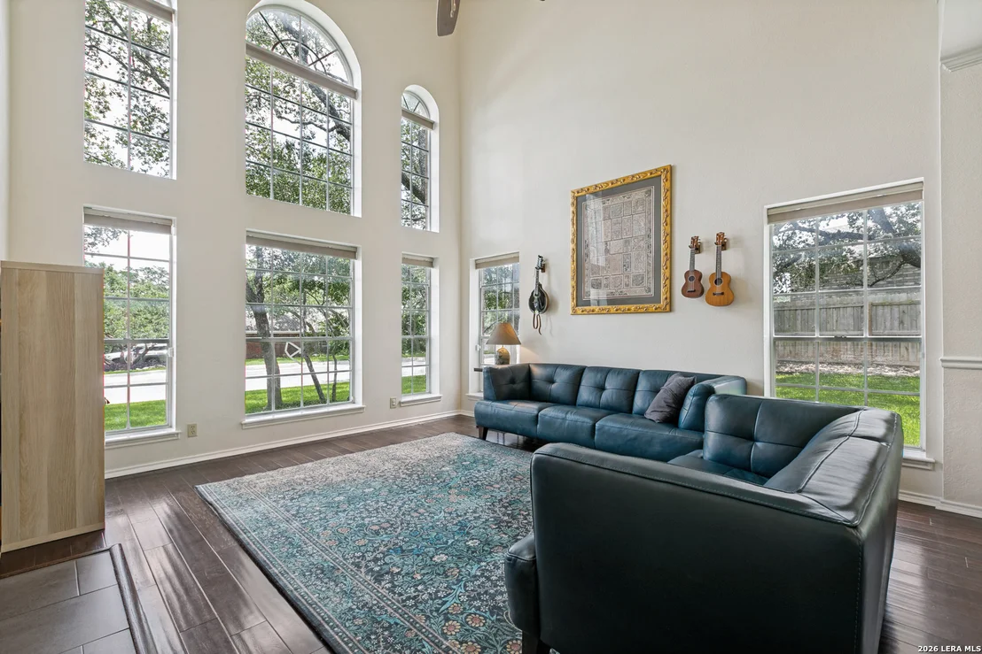 Photo of 18019 SUMMER KNOLL