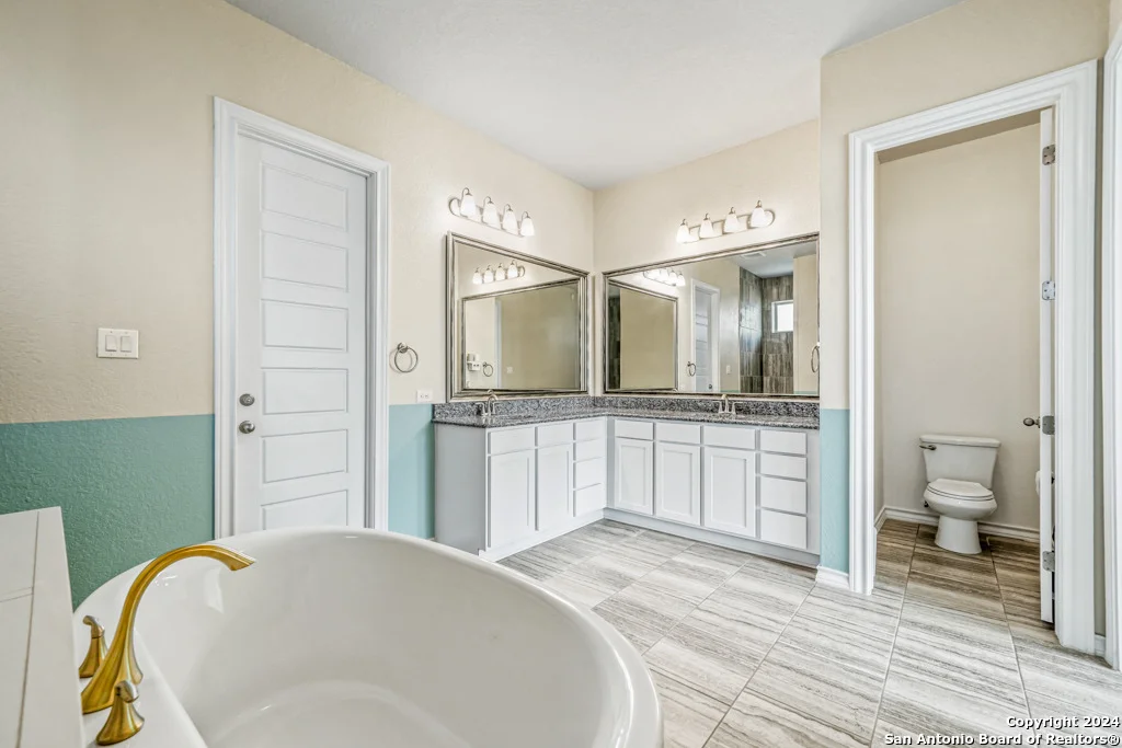 Photo of 1507 NICHOLAS CV