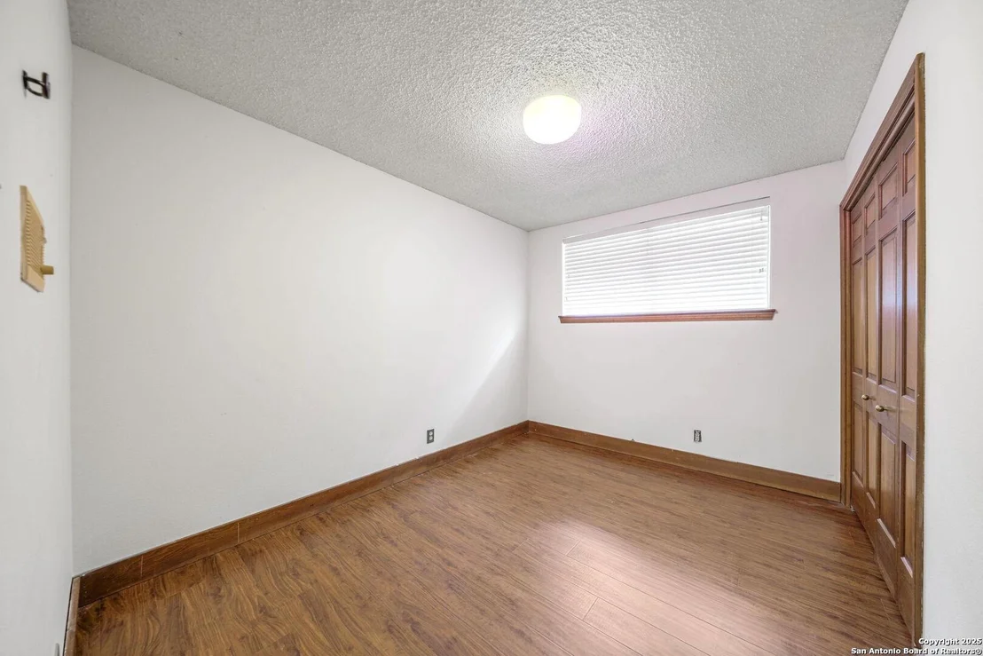 Photo of 17019 Turkey Point