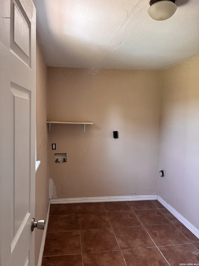 Photo of 1398 Wilson