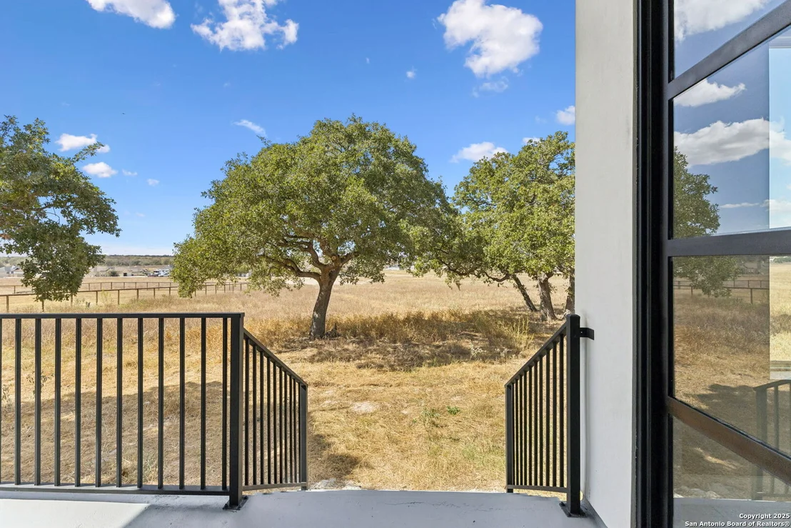 Photo of 147 Las Palomas