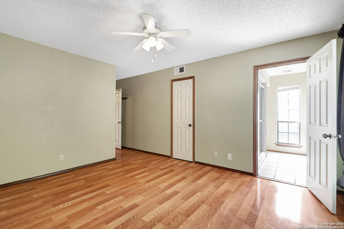 Photo of Unit 224 at 8633 Datapoint