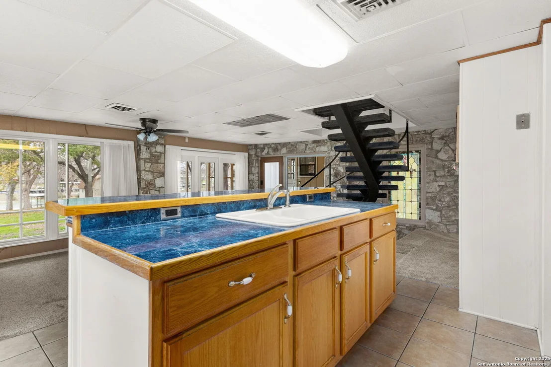 Photo of 92 TURTLE LN