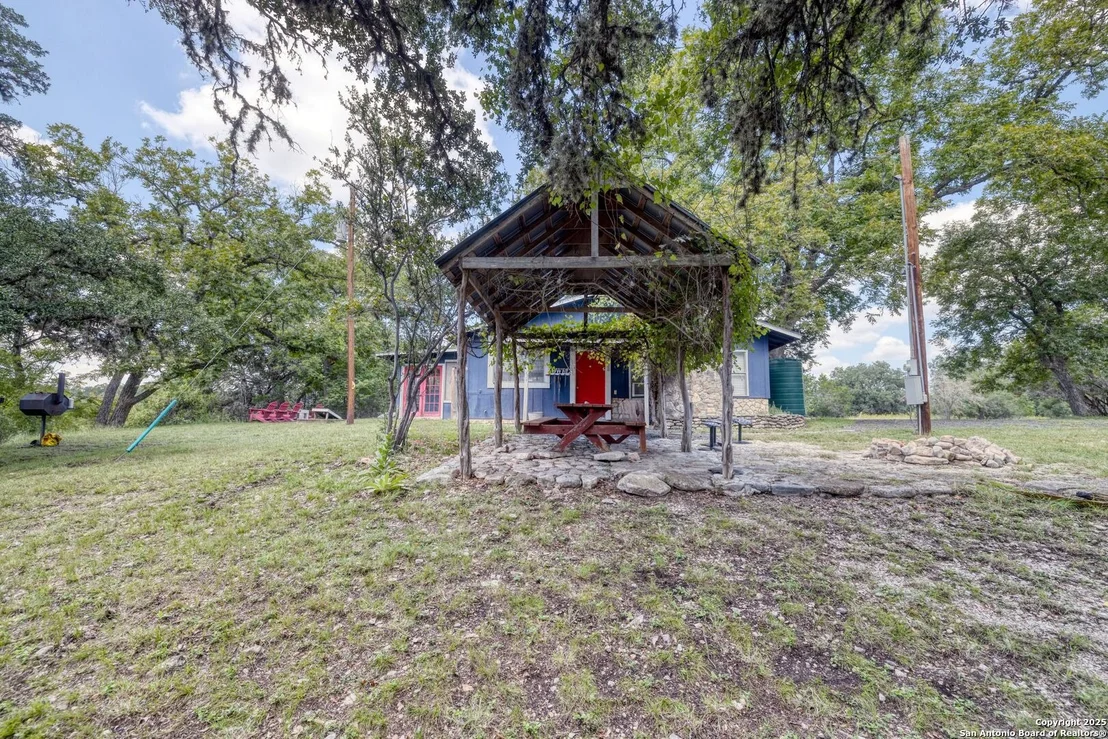 Photo of 394 Squirrel Bend