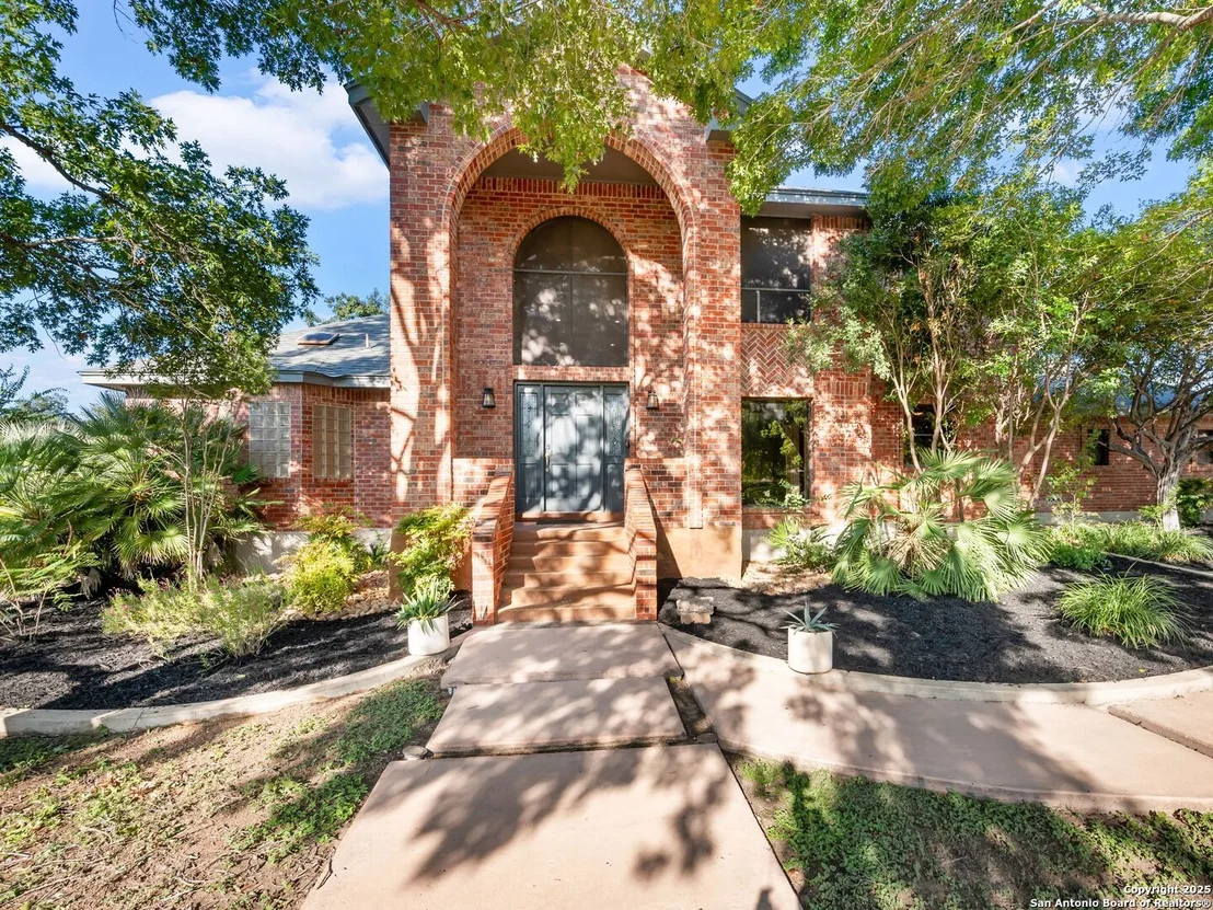 Photo of 332 Towne Vue