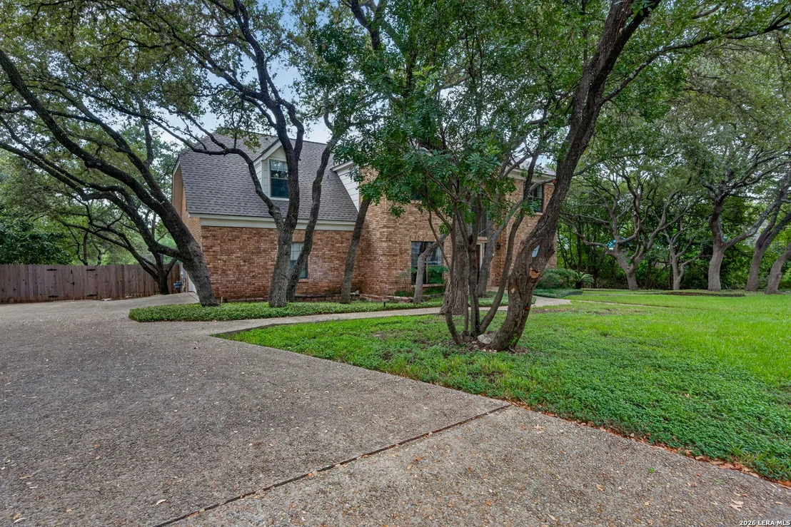 Photo of 1610 Eagle Pt