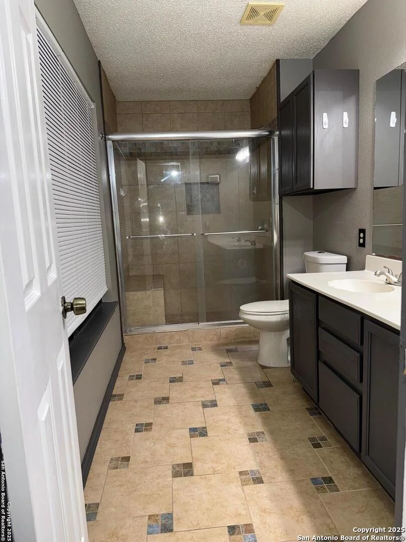 Photo of 9835 diamond cliff