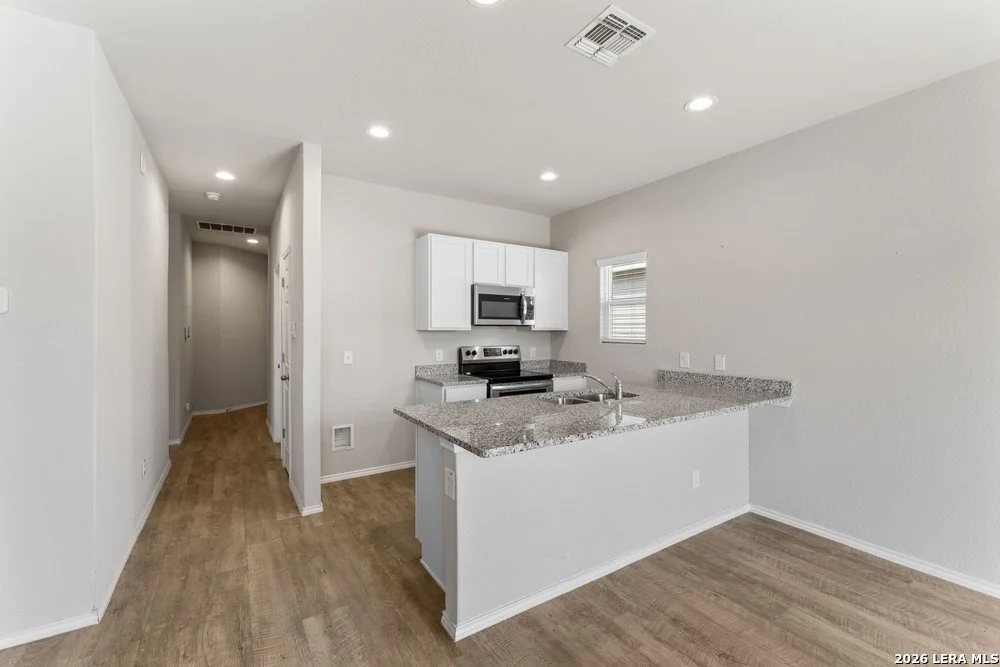 Photo of 450 Pleasanton Spring