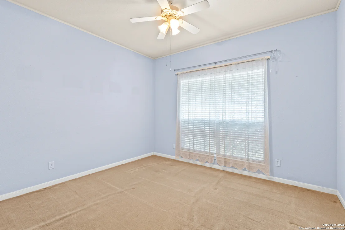 Photo of 141 Oak Knoll
