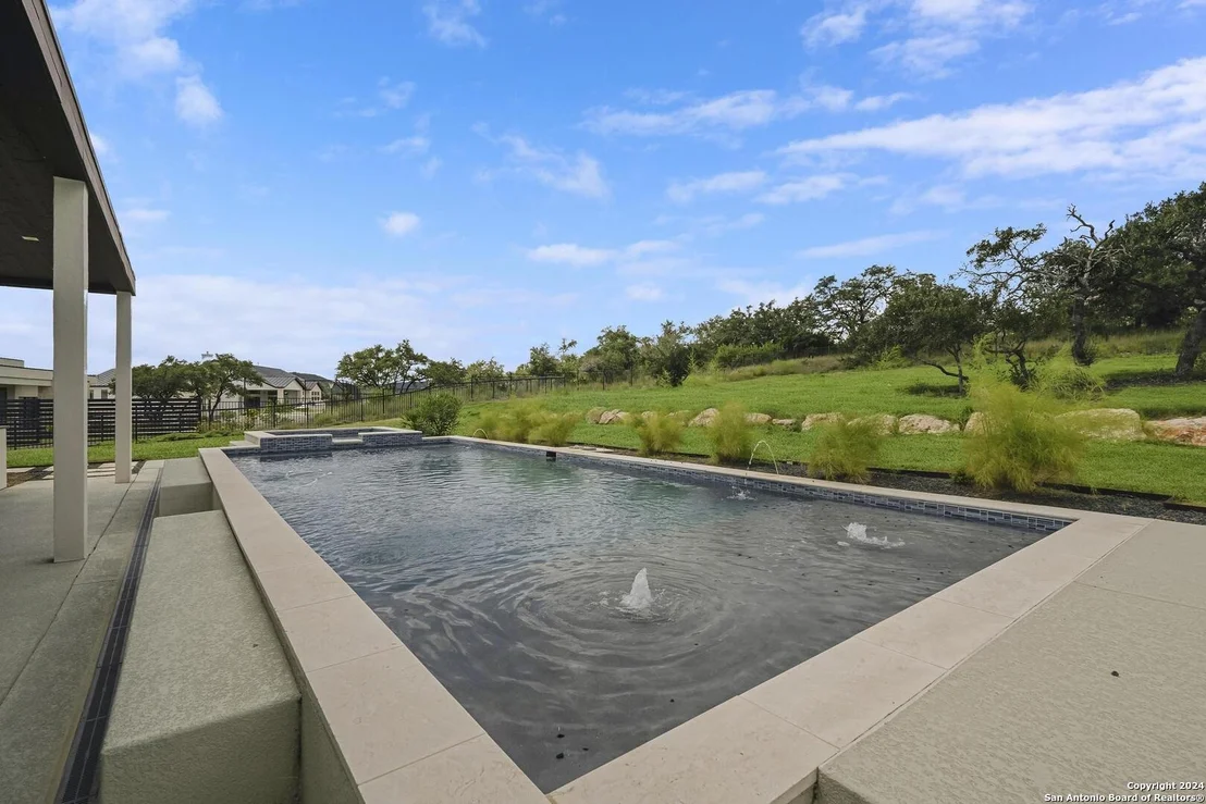 Photo of 25907 Morhiss Pt