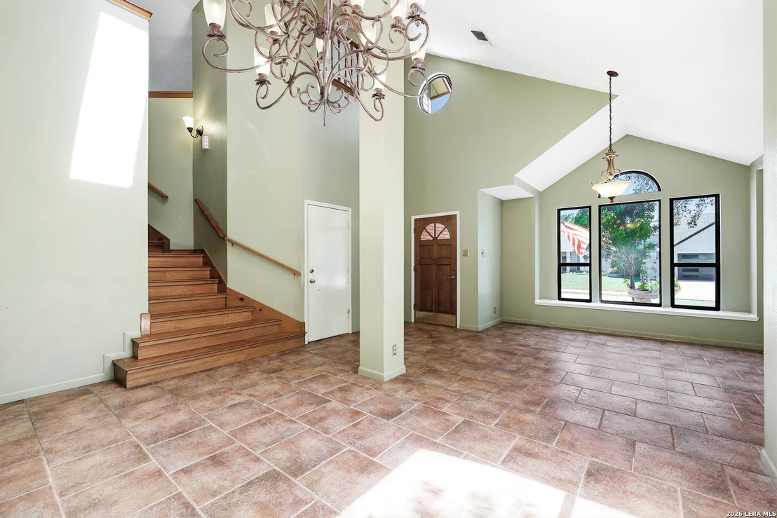 Photo of 13735 Cedar Cyn