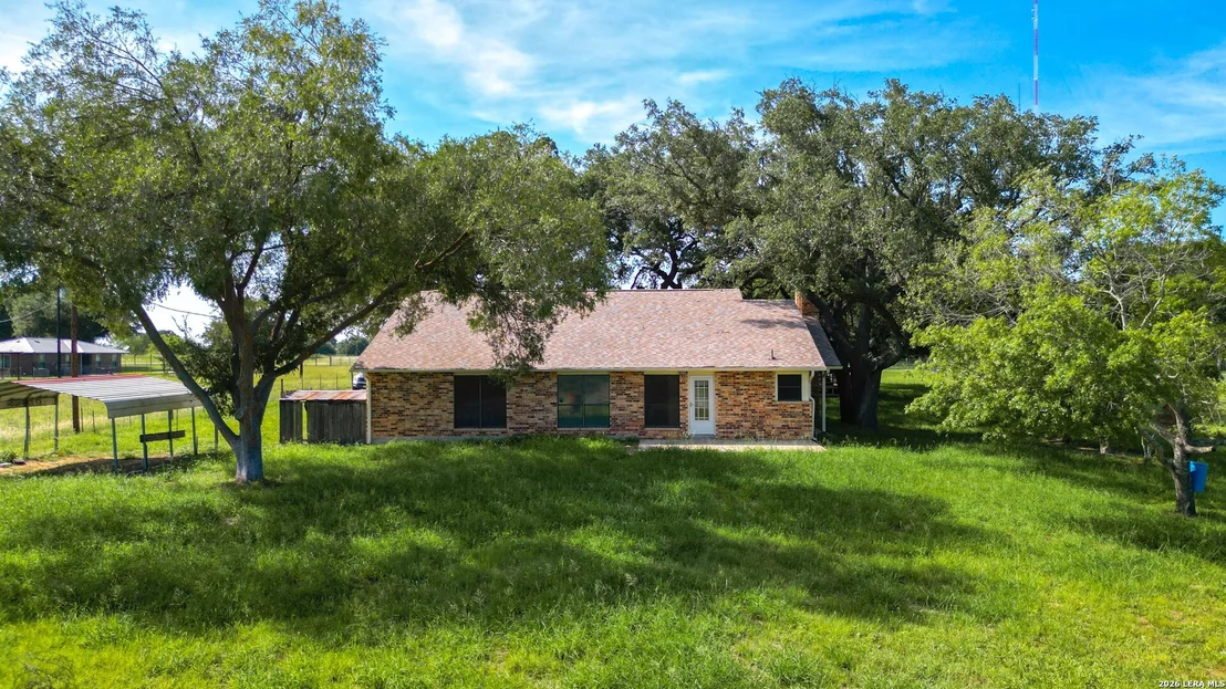 Photo of 340 Joy Dr