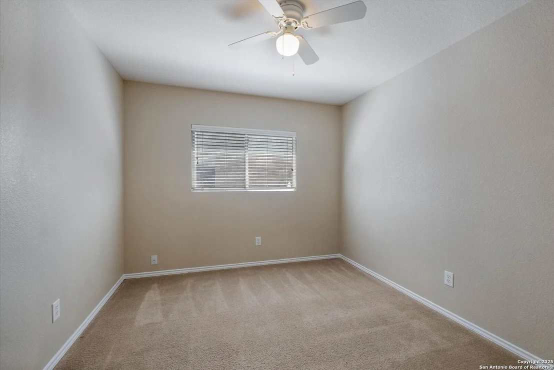 Photo of 328 WILLOW VIEW