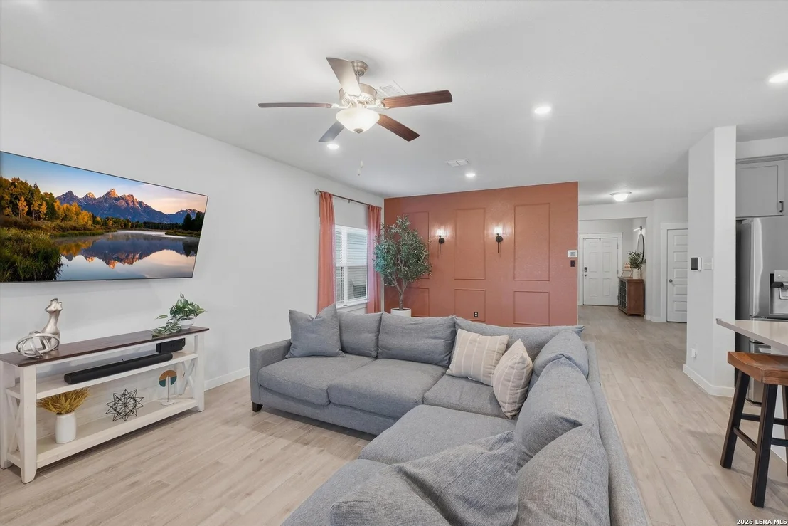 Photo of 10776 Rosalina Loop
