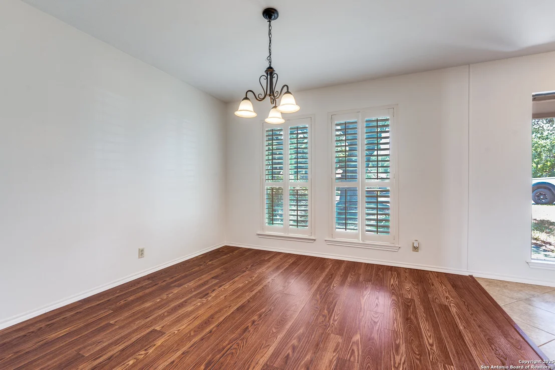 Photo of 13734 pebble point