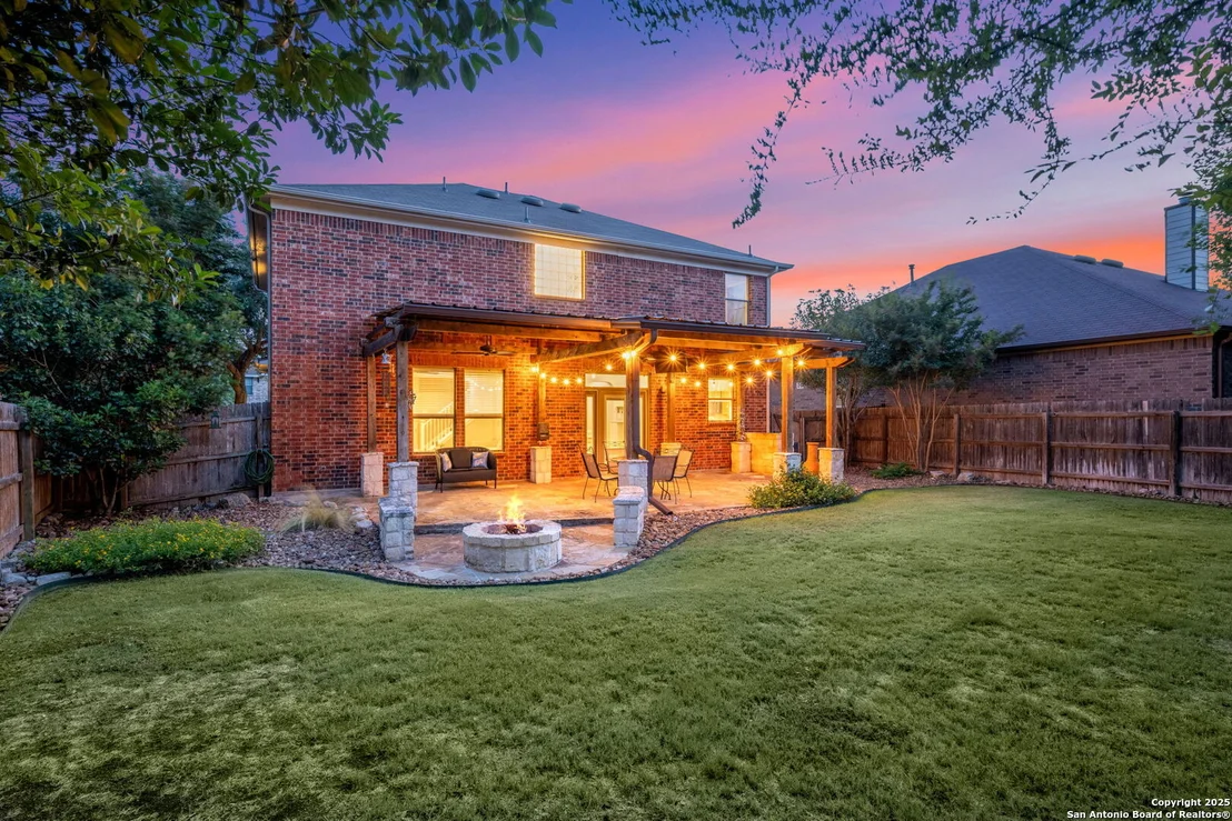 Photo of 204 Lone Star